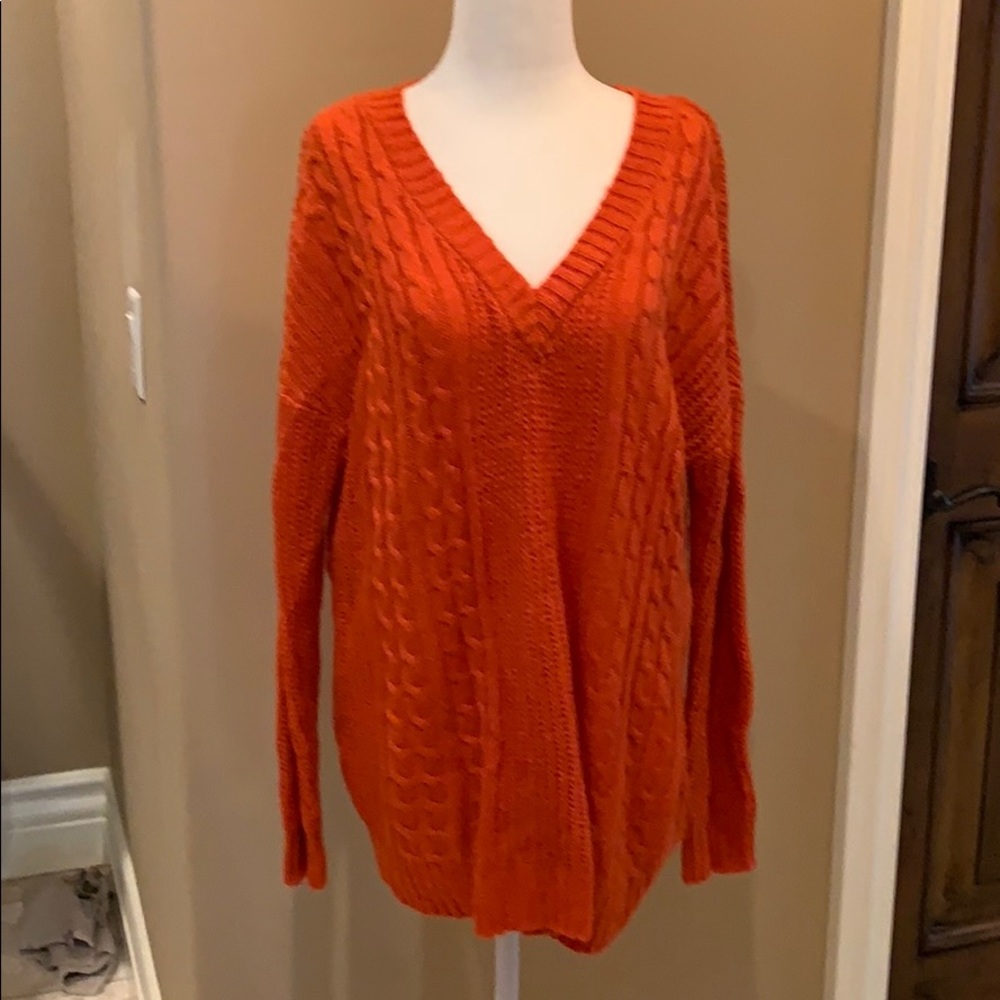V next sweater